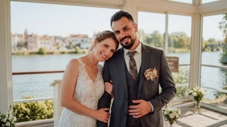 Notre zone d'activité pour ce service Animer une cérémonie laïque de mariage avec discours humoristique